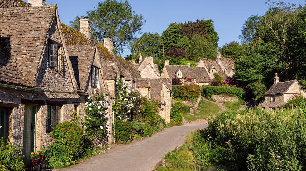 10 great british holiday destinations cotswolds
